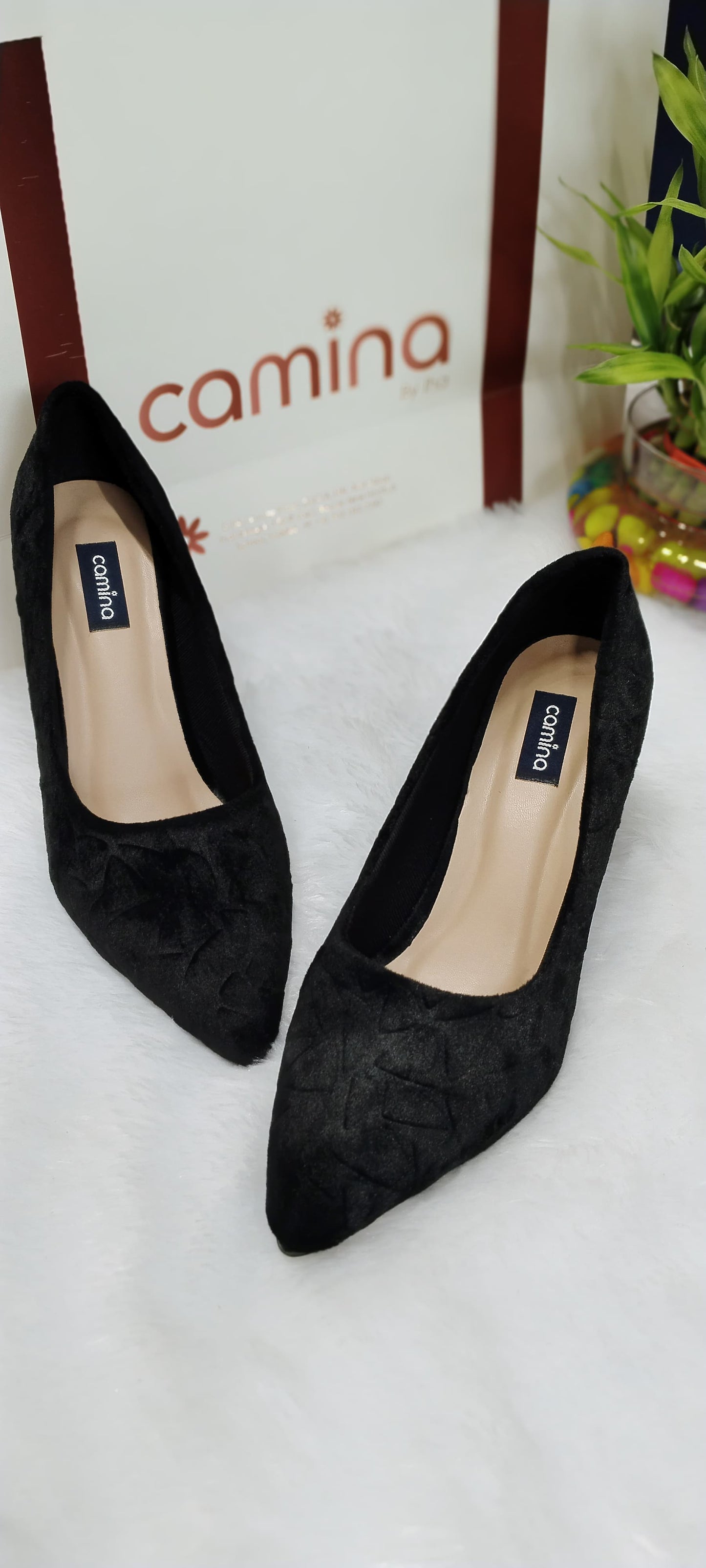 Solid Velvet Finish Pumps-A12