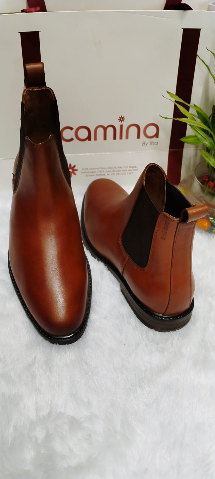 Men Leather Chelsea Boot