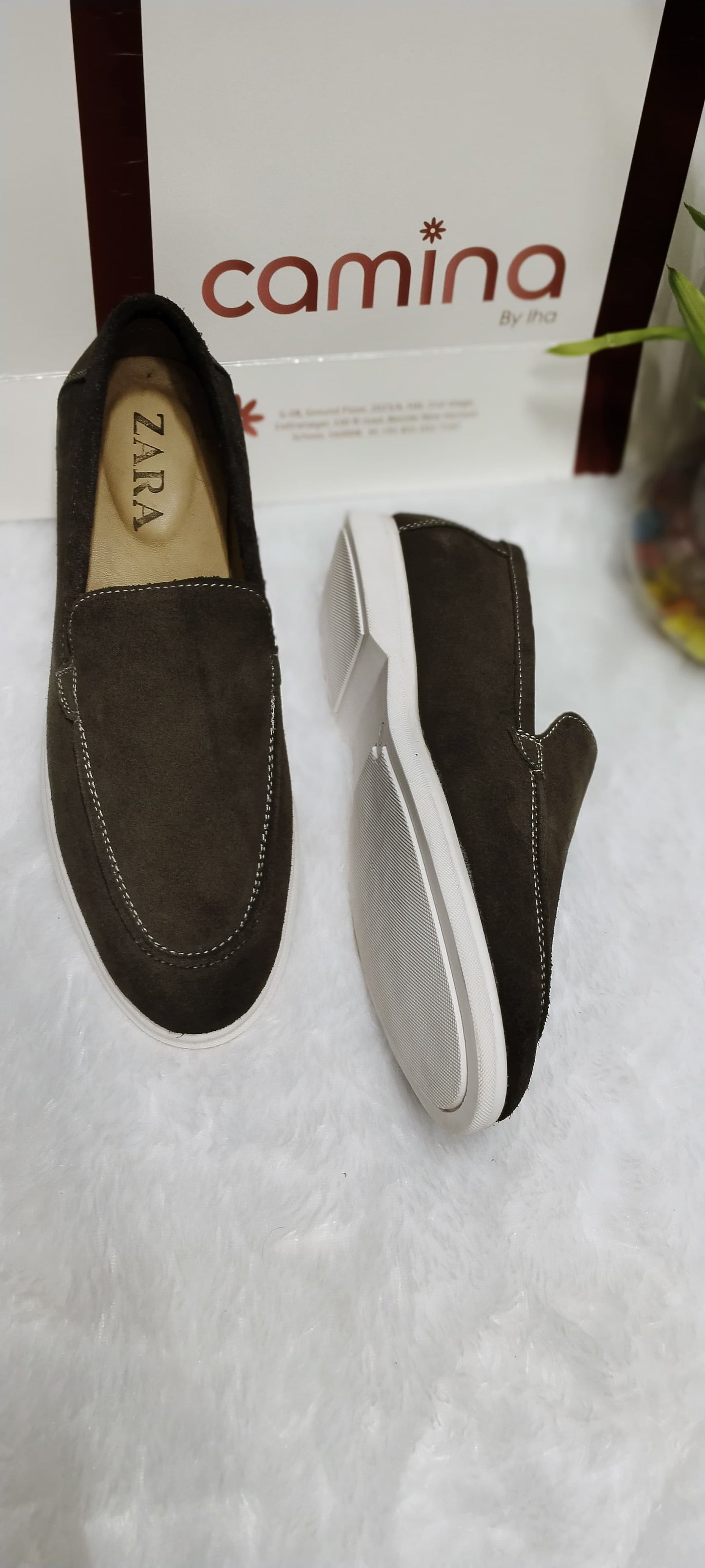 Men Round-Toe Slip-On Loafers