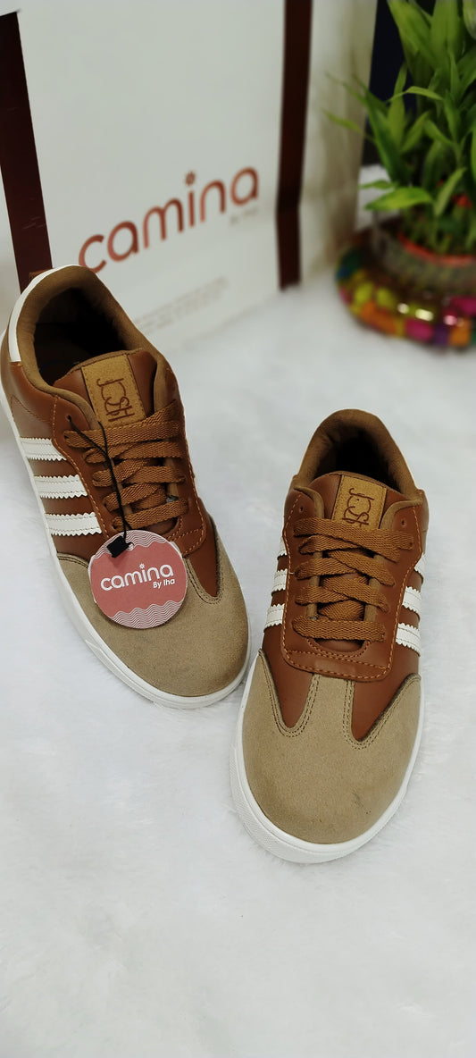 boys Panelled Low Top Sneakers