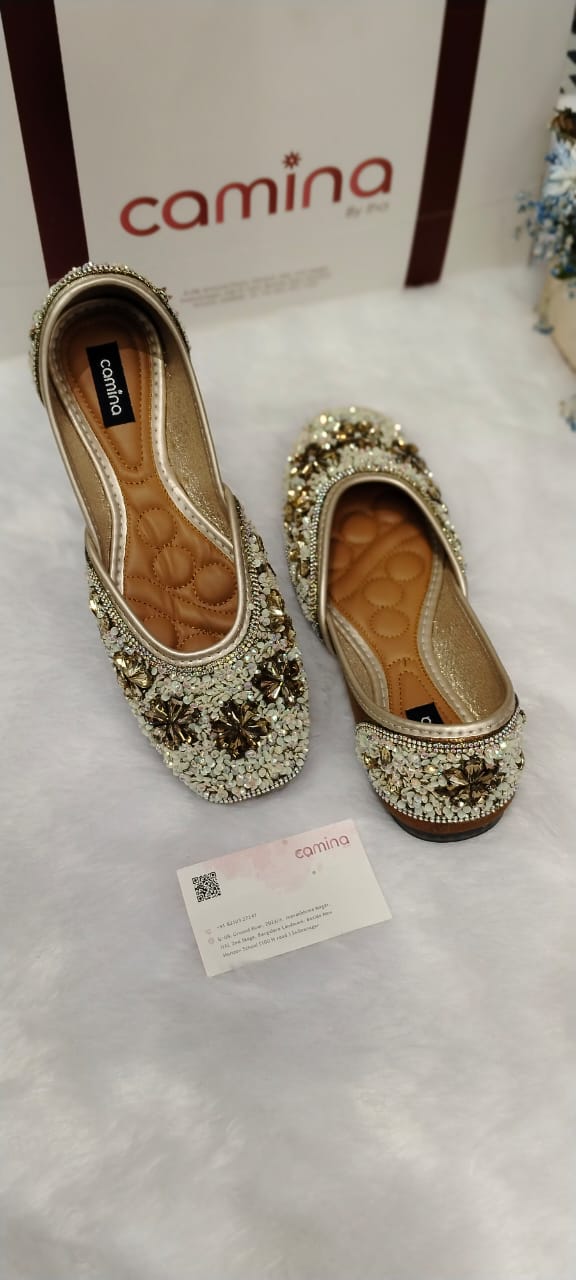 Comfort Women's  Sequins Soft Leather Embroidered Mojadi