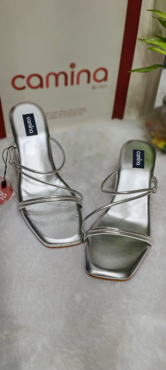 Luxe Metallic Strappy Heels – Elevate Your Style Effortlessly-A168