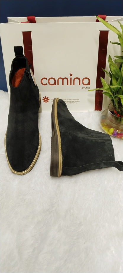 Swede Leather Solid Ankle Boot