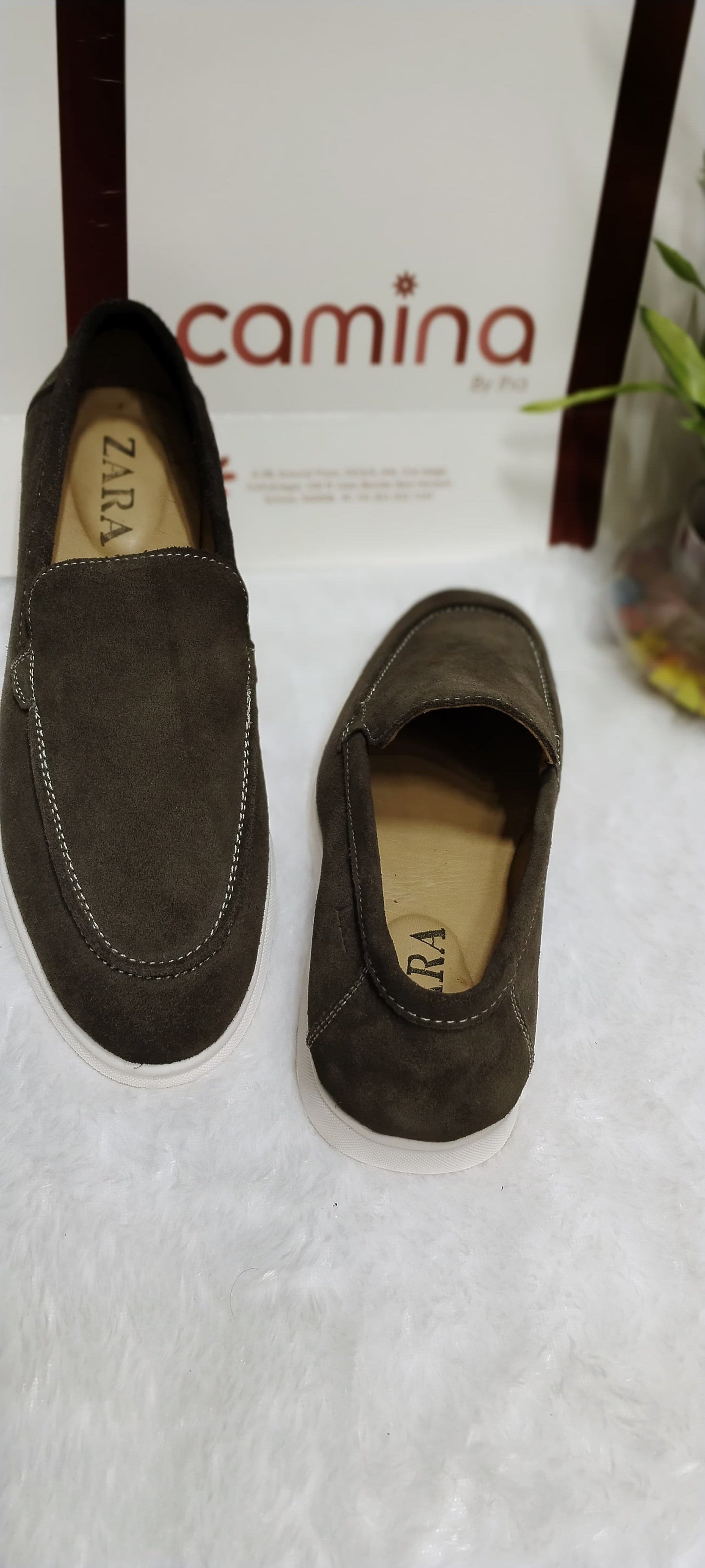 Men Round-Toe Slip-On Loafers