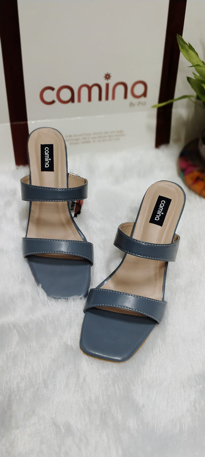 Elegant Color Blocked Party Pumps with Chic Buckle Detailing-C148