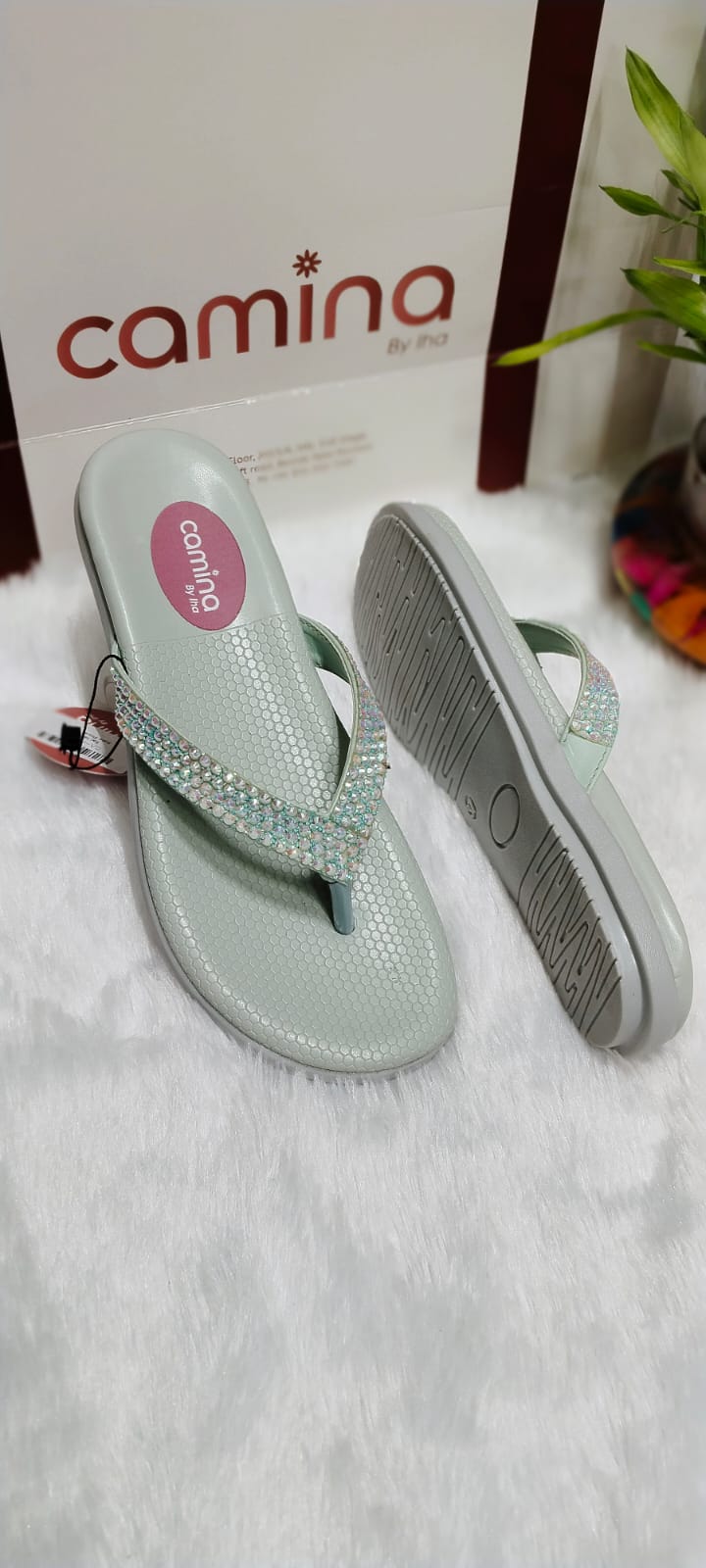 Sparkling Comfort Slip-On Slippers – Stylish & Lightweight Women-A152