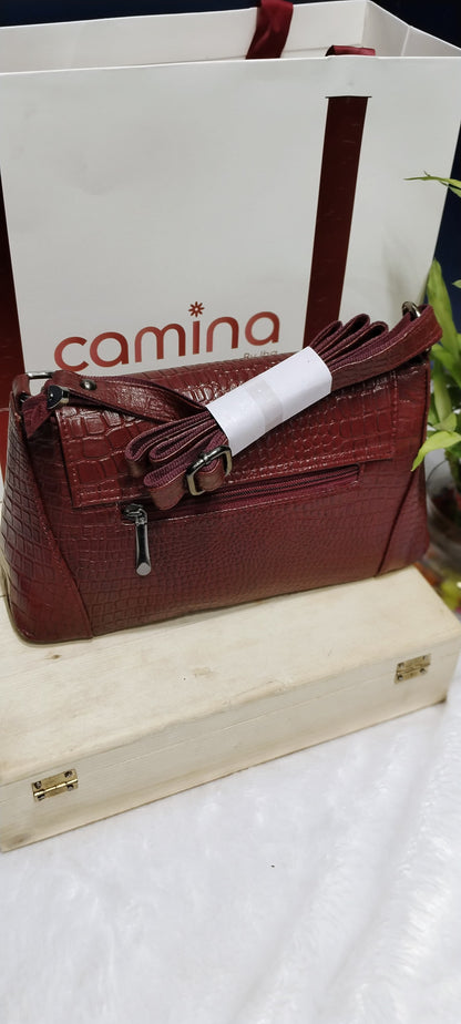 Camina Croc-Textured Elegance Sling Bag – The Ultimate Blend of Luxury & Functionality-a12