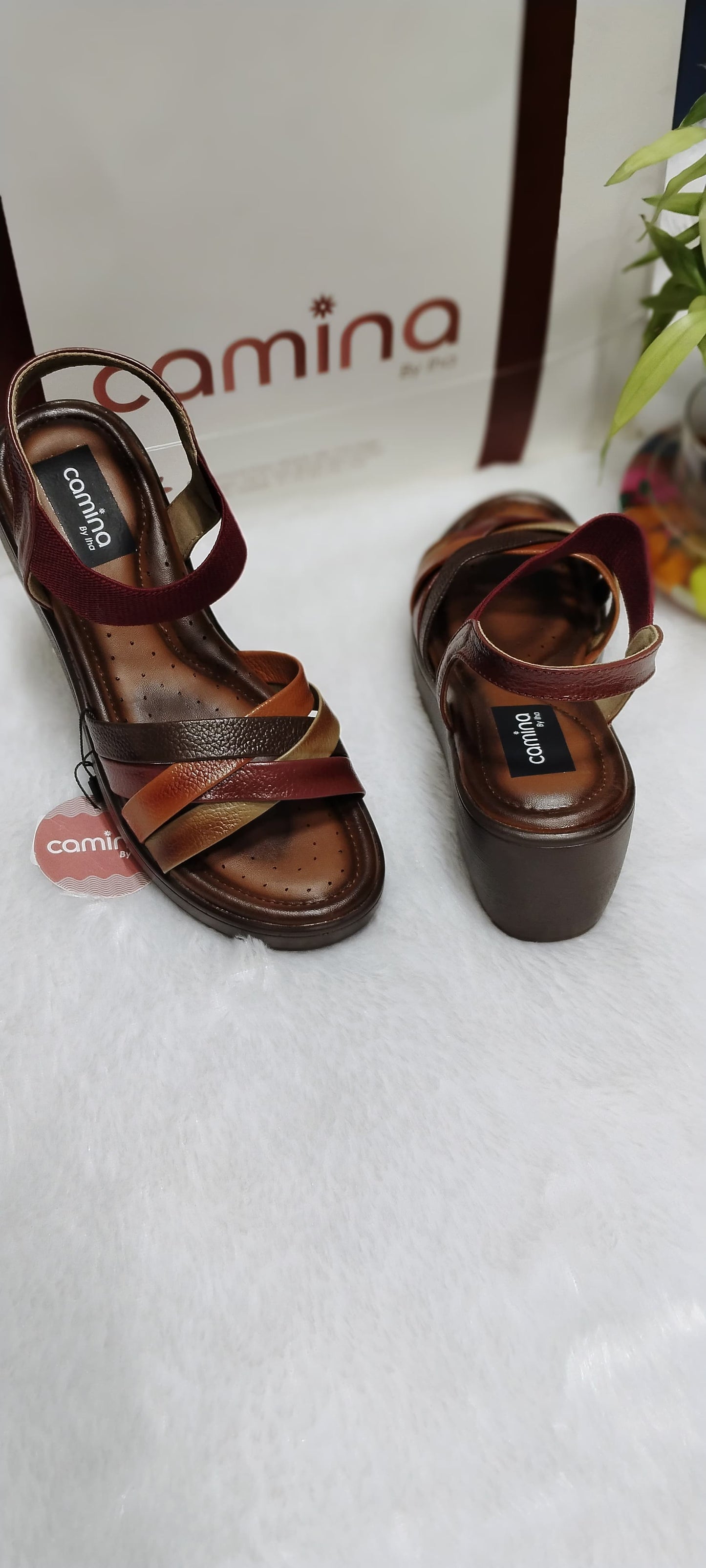 Camina Urban Ease – Pure Leather Minimal Comfort Sandals-A175